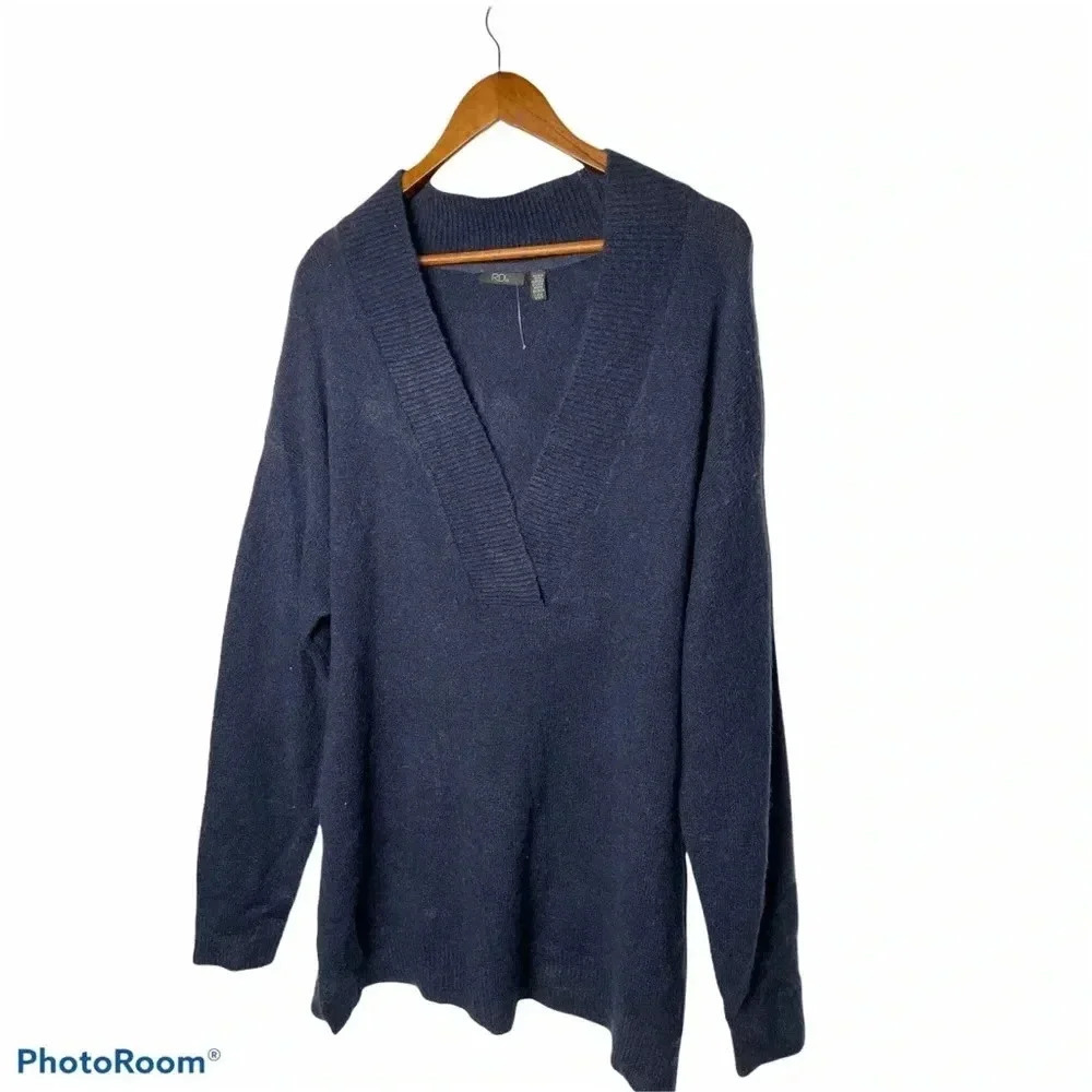 RDI Women's Deep V-Neck Navy Tunic Sweater Size L